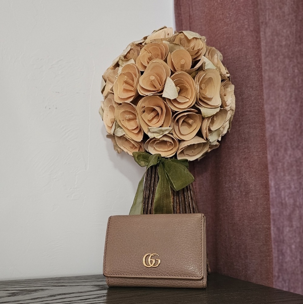 Gucci Marmont Leather Wallet - Picture 12 of 12